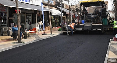Manisa Kuyumcular Çarşısı'ndaki Asfalt Çalışması