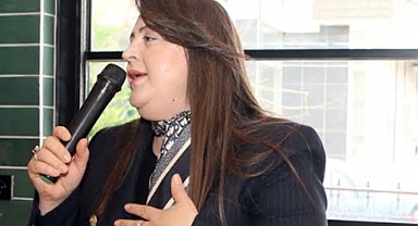 ÖZLEM MARAŞ DUR DURAK BİLMİYOR