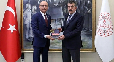 Talip Geylan'dan Milli Eğitim Bakanı Yusuf Tekin Ziyaret Etti