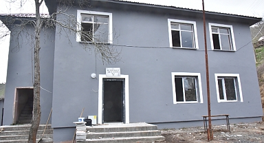 Tekkeköy’de Yeniköy Köy Konağı çalışmalarında sona gelindi.