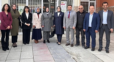 Tuba Korkmaz, Alaçam Şehit Kadir Kara Anadolu İmam Hatip Lisesi'ni ziyaret etti