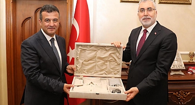 Çalışma ve Sosyal Güvenlik Bakanı Işıkhan'dan Samsun Büyükşehir Belediyesi'ne Ziyaret