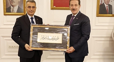 İlkadım’da Devir Teslim Ziyareti: Başkan İhsan Kurnaz Gücünü Birlikten Alıyor