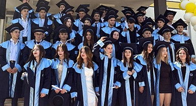 Samsun Atakum Altınkum Mesleki ve Teknik Anadolu Lisesi'nden Mezuniyet Töreni