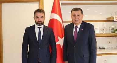 Şehit Ailesinden Havza Belediye Başkanı Murat İkiz'e Anlamlı Ziyaret