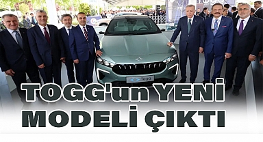 Cumhurbaşkanı Erdoğan, Togg'un Yeni Modeli T10F'yi İnceledi