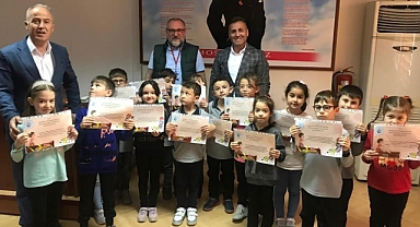 Fiziksel Etkinlik Oyunları İlçe Yarışması 1. Sınıflar Ödül Töreni