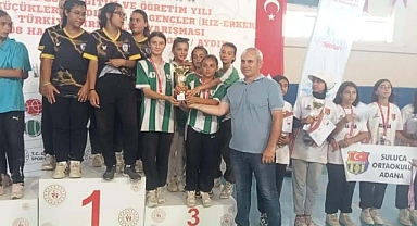 Alaçam Atatürk Ortaokulu Yıldız Kızlar Türkiye Bocce Üçüncüsü Oldu