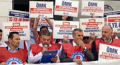 Eğitim-Bir-Sen Samsun Şubesi'nden Öğretmenlik Meslek Kanunu İle İlgili Basın Açıklaması