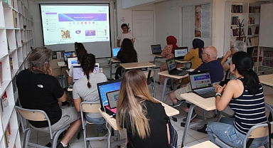 Çiğli Belediyesi'nden Kadınlara Dijital Okuryazarlık Desteği