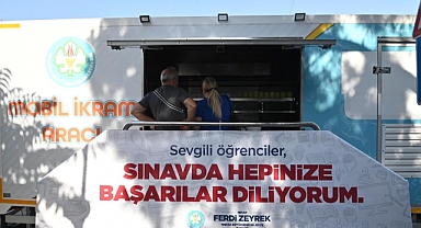 Manisa Büyükşehir Belediyesi'nden LGS Öğrencilerine İkram Desteği