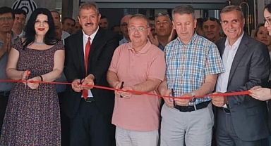 Renk&Ahenk Adlı Resim Sergisi Açıldı