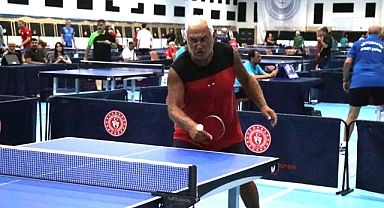 Ulusal Veteran Masa Tenisi Turnuvası Başladı
