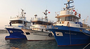 Ege’nin Uluslararası Sularında Avlanan Balıkçı Gemilerinin Denetimleri İzmir’de Yapıldı