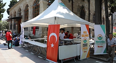 İlkadım'dan 15 Temmuz'da Lokma İkramı...