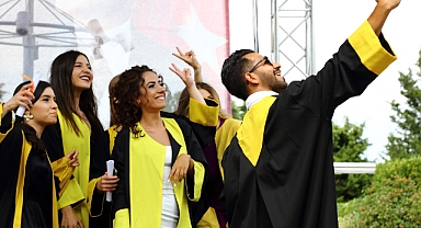 İŞ DÜNYASININ ÜNİVERSİTESİ: İSTANBUL TİCARET ÜNİVERSİTESİ