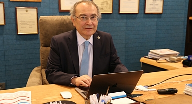 Tarhan: Beyin, orkestra gibi çalışırken, zihin orkestra şefi gibi davranıyor