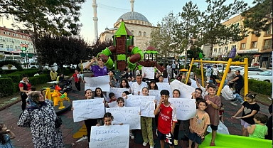 Çocuklardan Başkan İkiz’e Sürpriz