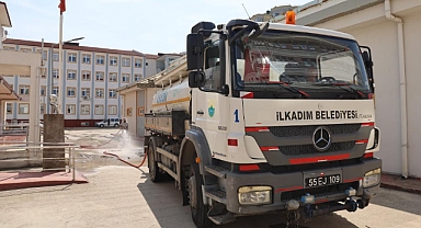İlkadım'da Okul Bahçeleri Tertemiz
