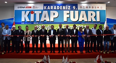 Karadeniz 9. Kitap Fuarı Ziyaretçilerini Ağırlamaya Başladı