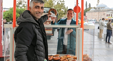 Seyyar Simit, Kestane Ve Mısır Arabaları İstanbullularla Buluştu