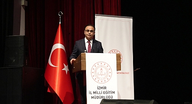 24 Kasım Öğretmenler Günü İzmir’de Coşkuyla Kutlandı
