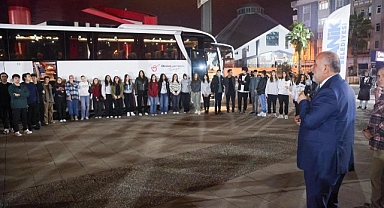 Sandıkçı'dan Öğrencilere Tam Destek