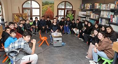 Müzelerle Sanat Sevgisi Çocuklara Aşılanıyor