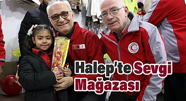Türk Kızılay Halep'te Sevgi Mağazası Açtı