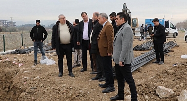 Edremit Çayı Üzerinde Yeni Köprü Hızla İnşa Ediliyor