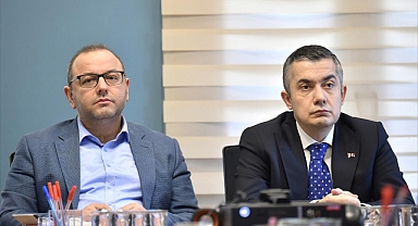 Esenyurt’ta Karla Mücadele İçin Tüm Ekipler Seferber Oldu
