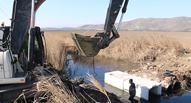 Manisa’da Çiftçiyi Rahatlatan Yol Geçişi Çalışması Hayata Geçirildi