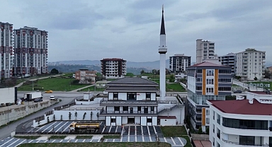 Atakum Belediyesi’nden Bayram Öncesi Yoğun Temizlik