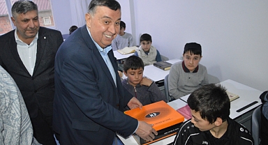 Havza Belediye Başkanı Murat İkiz, Çiftlik Mahallesi'nde İftar Programına Katıldı