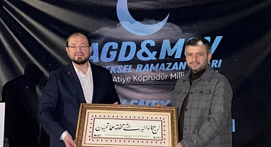 İzmir AGD'nin Geleneksel İftarında Gazze ve Doğu Türkistan İçin Dualar