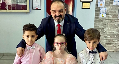 Alaçam'da 23 Nisan'a özel anlam yüklü resim sergisi açıldı