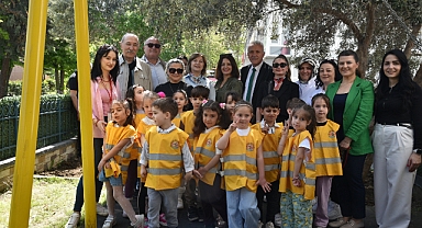 Ataçocuklu minikler toprakla buluştu, çiftçiliği öğrendi