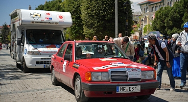 Doğu-Batı Dostluk ve İpek Yolu Rallisi 19. Kez İstanbul’dan Start Aldı