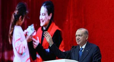 Kızılay’da Güven Tazelendi: Prof. Dr. Fatma Meriç Yılmaz Yeniden Başkan Seçildi