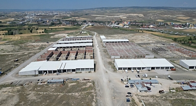 Başkan Aşgın’dan Esnafa Altyapı Desteği