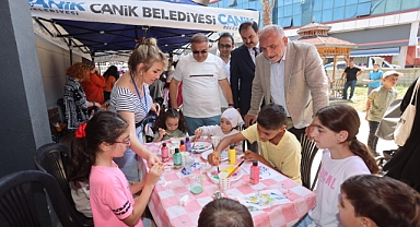 Canik’te Çocuklardan Başkan Sandıkçı’ya Sevgi Seli
