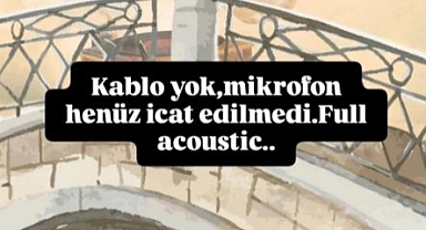 Cenk Bosnalı’dan “Balkan Akustik”: Tellilerle Çıplak Sesin İzinde Bir Müzik Yolculuğu