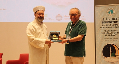 Peygamber Aşkı Medeniyetimizin Köklerinde Var
