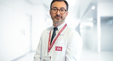 Suda doğum: Anne ve bebek için doğal bir başlangıç
