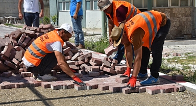 Atakum Belediyesi Ekiplerinden Kesintisiz Yol Mesaisi