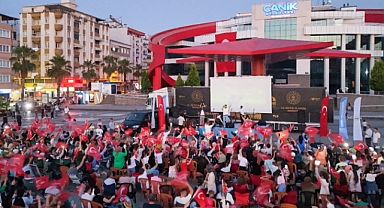 Canik’te Açık Hava Konser ve Sinema Gecesi Coşkusu