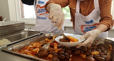 Çanik'te Can Sofrası Açıldı