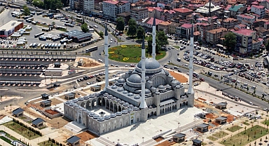 Trabzon’un Siluetine Zarif Dokunuş: Hanife Hatun Camii ve Külliyesi Açılıyor