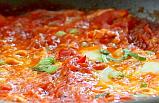Menemen Soğanlı mı Olur Soğansız mı?