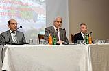 Manisa Valisi Güvençer Muhtarları Dinledi
